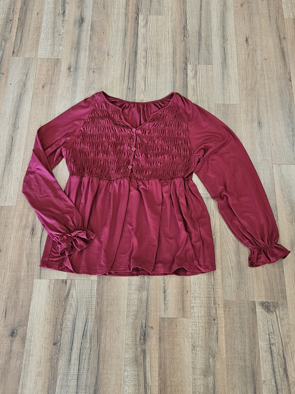Womenβs Shirred/smocked Peplum Long-Sleeve Top